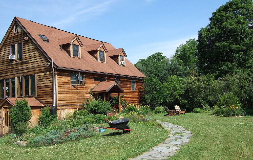 Brookton Hollow Farm Bed & Breakfast