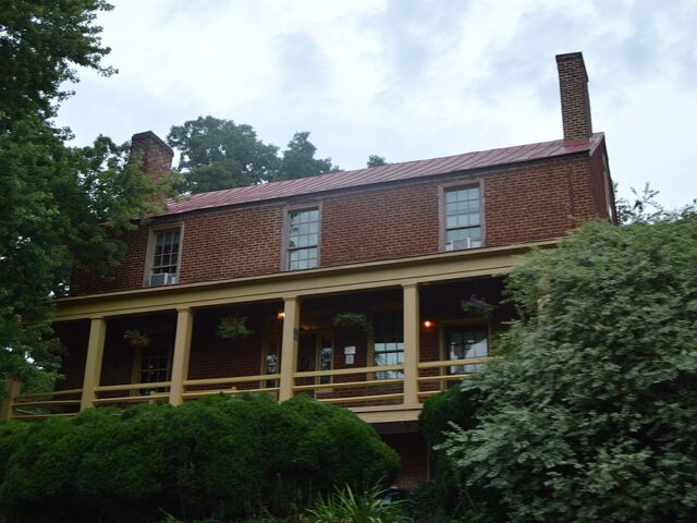 Pippin Hill Farm Bed And Breakfast
