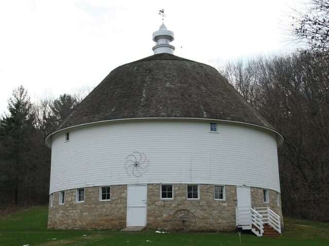 Round Barn Farm B&B & Event Center