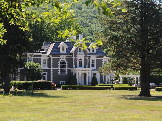 Torne Valley Vineyards